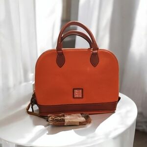 Dooney & Bourke Pebble Grain Zip Purse NWT